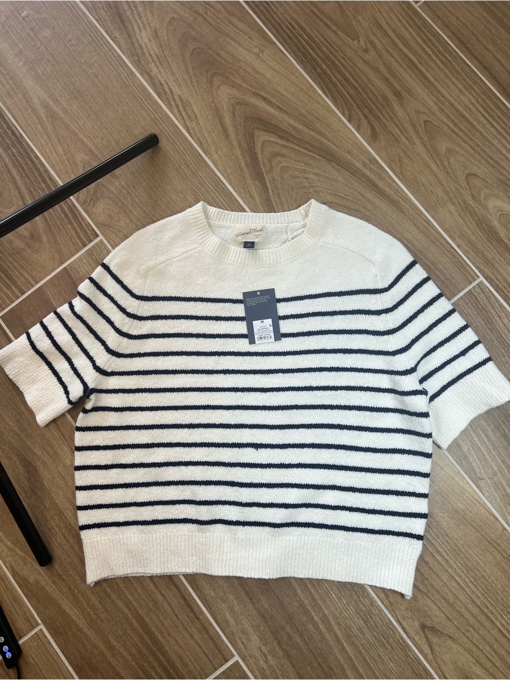 Universal Thread White & Navy Striped Short-Sleeve Sweater